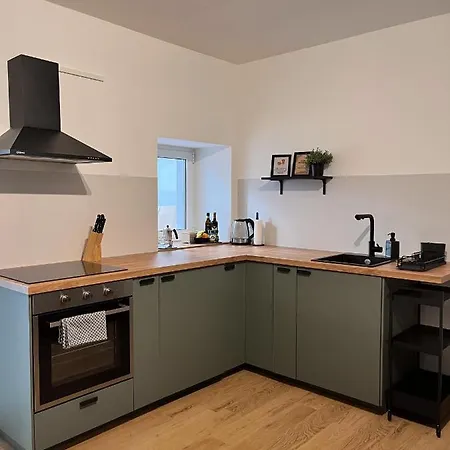 Apartment 100 Sqm Terrace, Close To The Old Town & Shopping Area & Harbour Bari